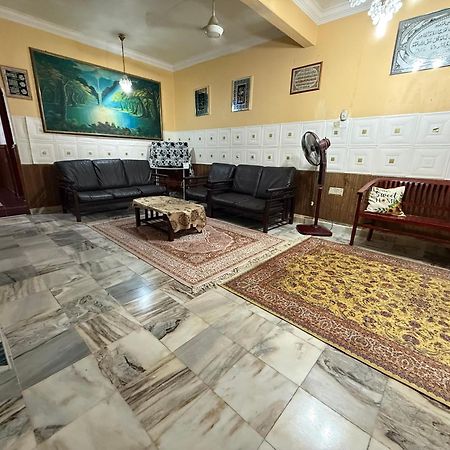Wan Homestay Kulim Hi-Tech Utk Msliim Shj מראה חיצוני תמונה