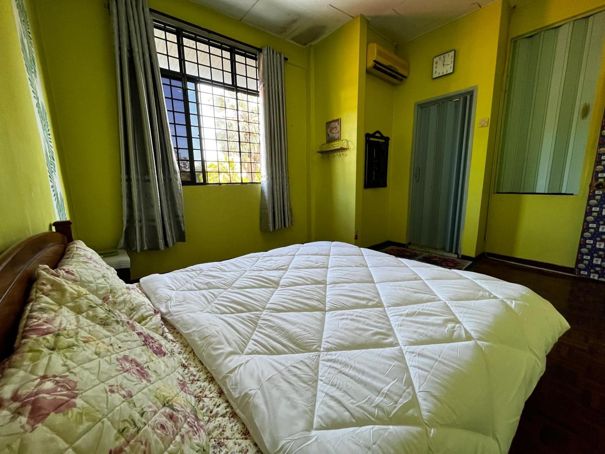 Wan Homestay Kulim Hi-Tech Utk Msliim Shj מראה חיצוני תמונה