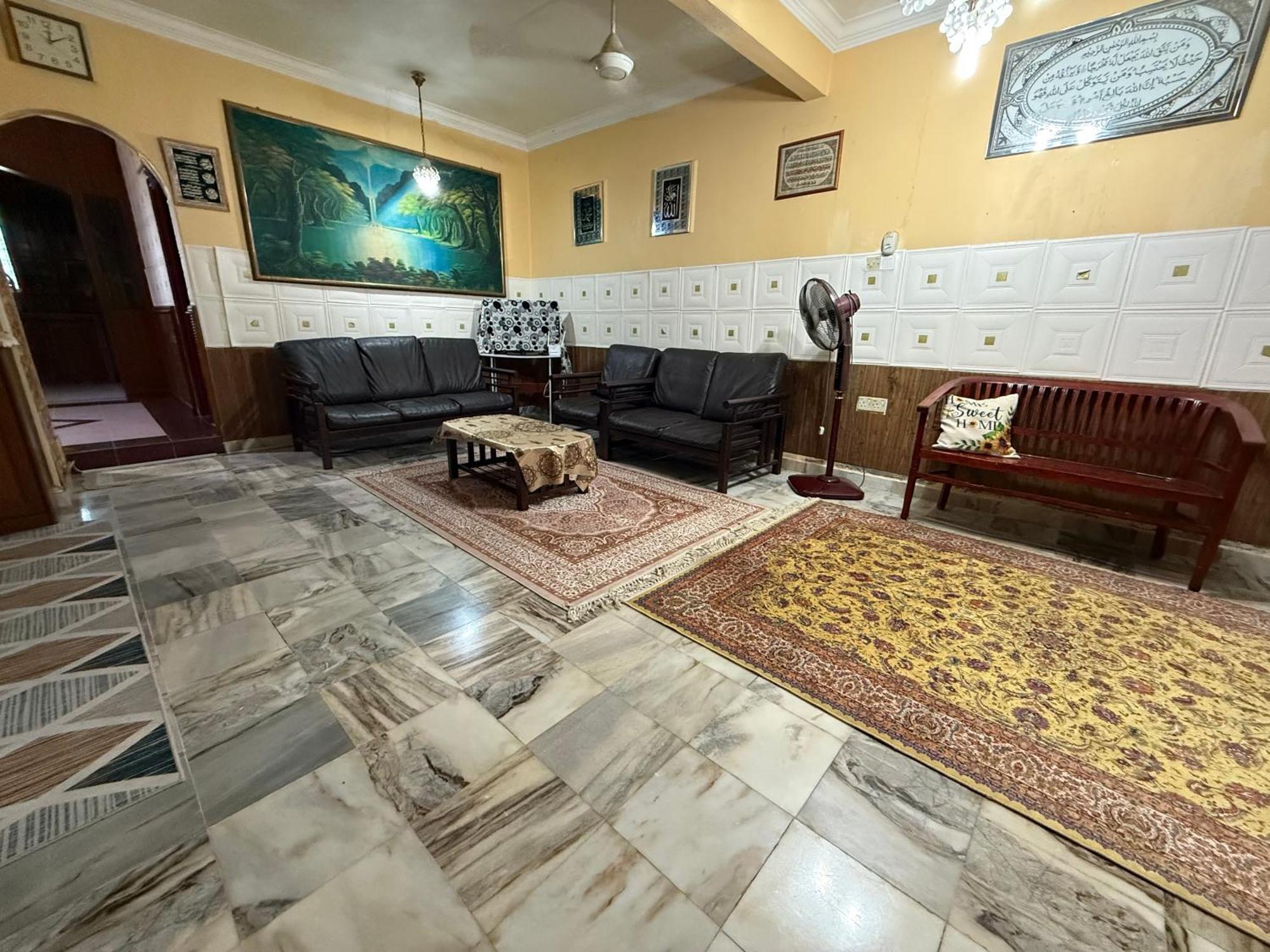 Wan Homestay Kulim Hi-Tech Utk Msliim Shj מראה חיצוני תמונה